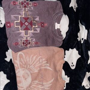 Ariat sweat shirt and journey sweatshirt bundle